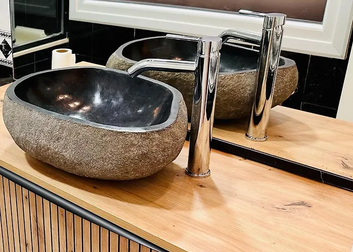 Fantástico En El Centro De Apartamento